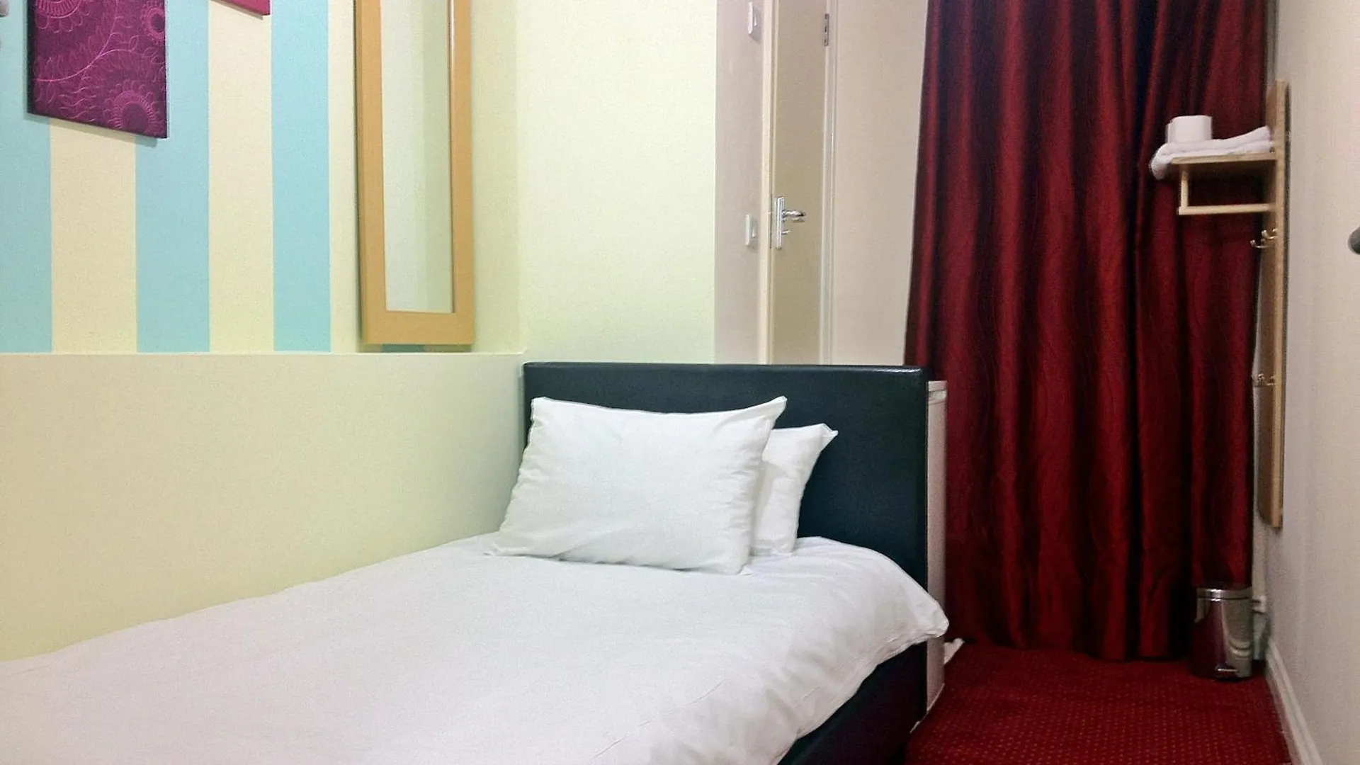 **  City View Hotel - Roman Road Market London United Kingdom