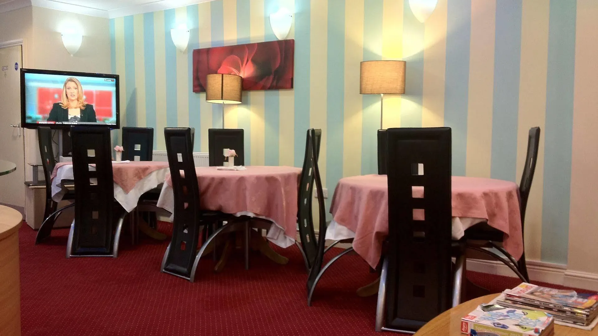 City View Hotel - Roman Road Market London